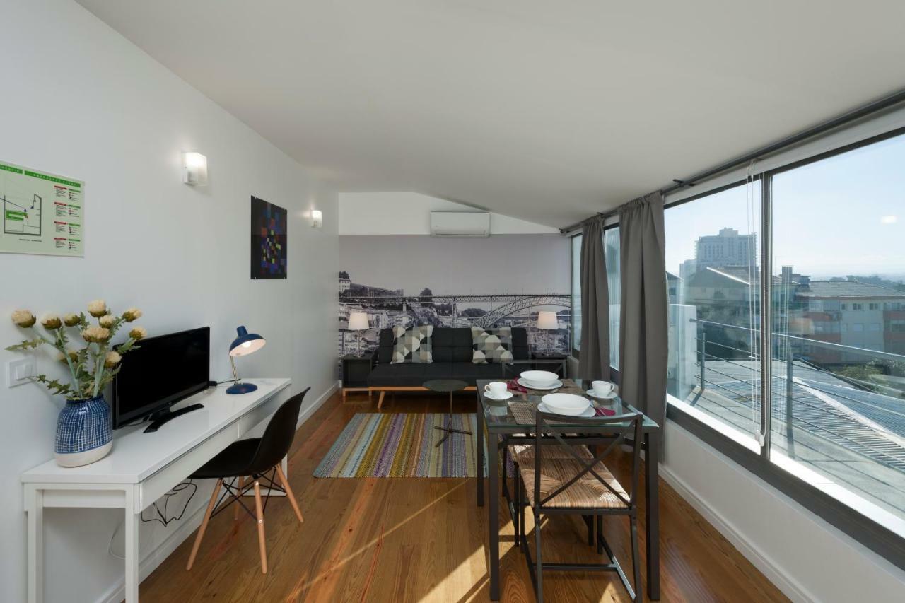 Nabaixa Apartments Porto Exterior photo
